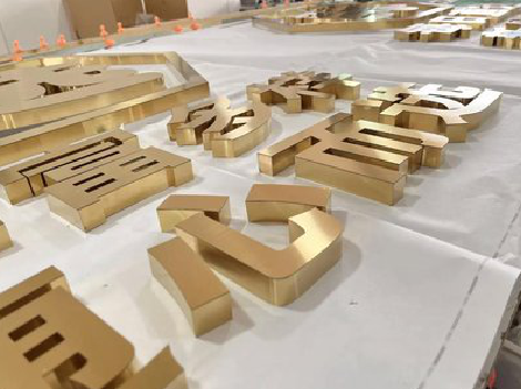 马鞍山拉丝不锈钢字的特点。